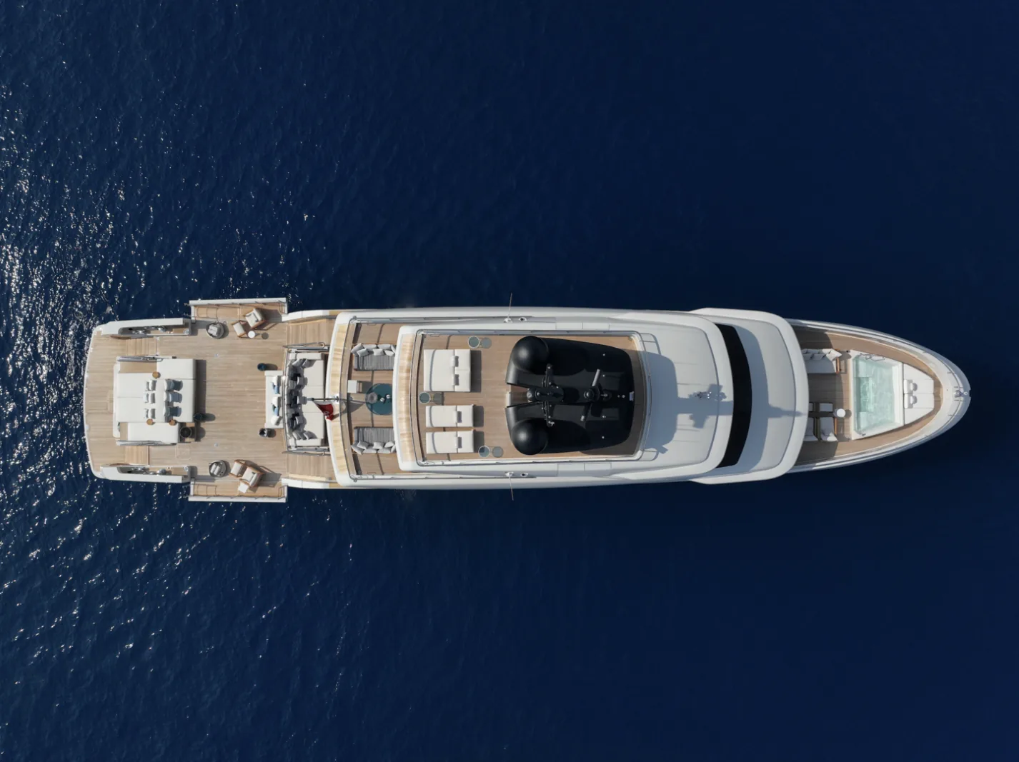 LA LA LAND - photo 4 yacht charter Cannes
