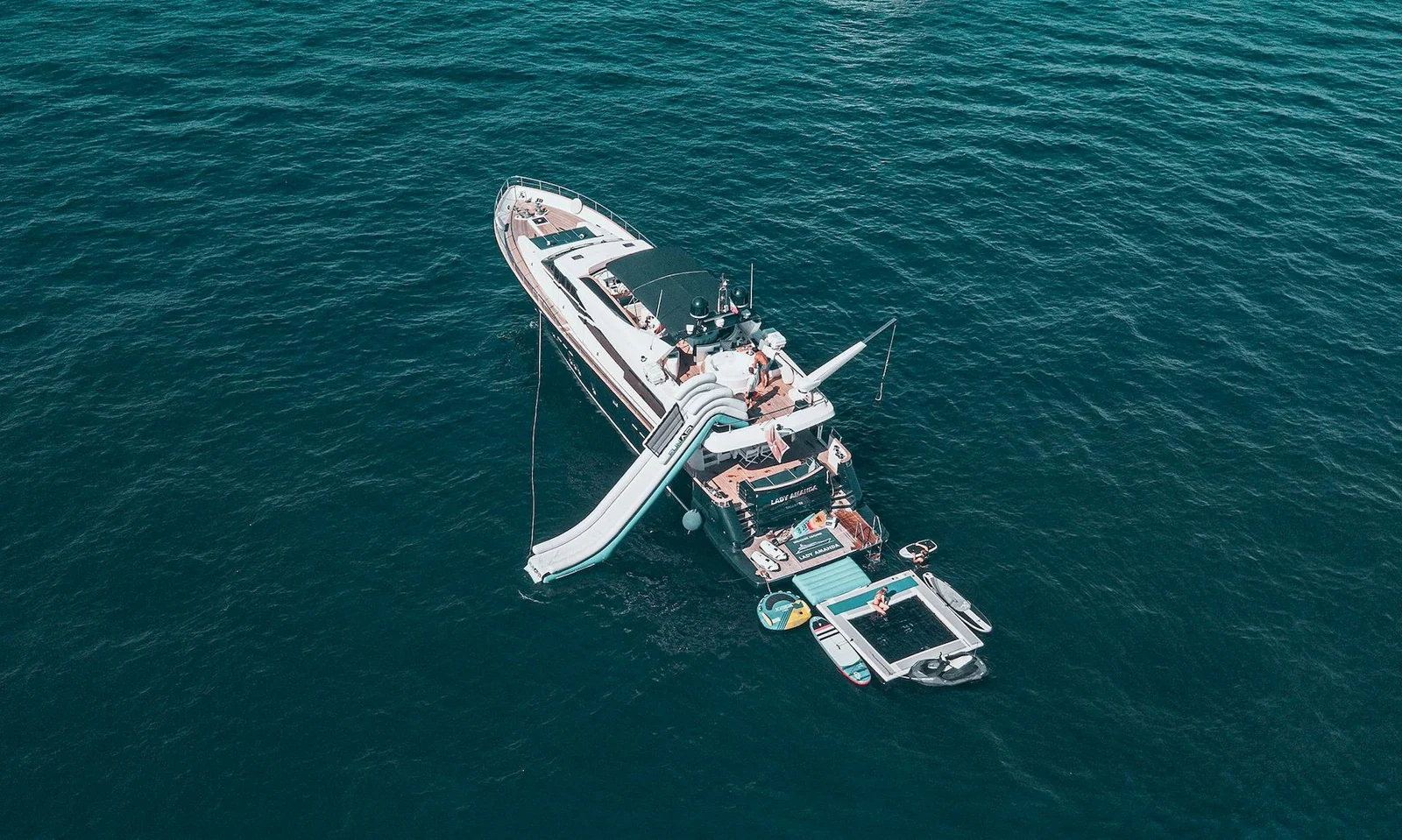 Lady Amanda - photo 4 yacht charter Cannes