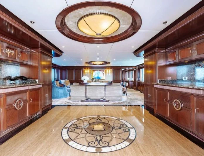 LADY BETH - photo 2, LADY BETH yacht charter