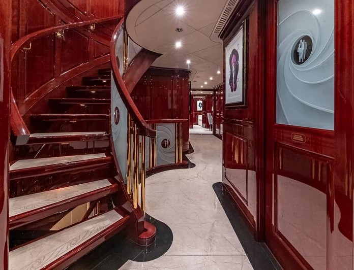 LADY ELAINE - photo 4, LADY ELAINE yacht charter