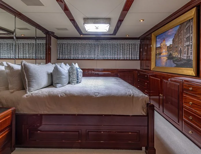 LADY ELAINE - photo 8, LADY ELAINE yacht charter