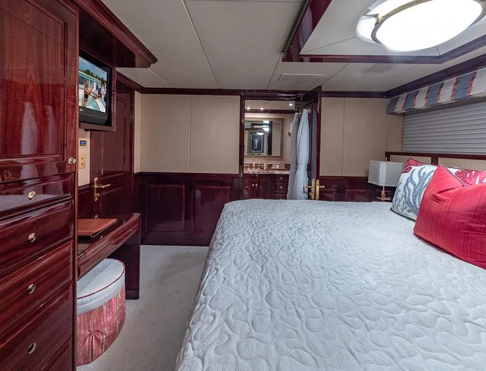 LADY ELAINE - photo 13, LADY ELAINE yacht charter