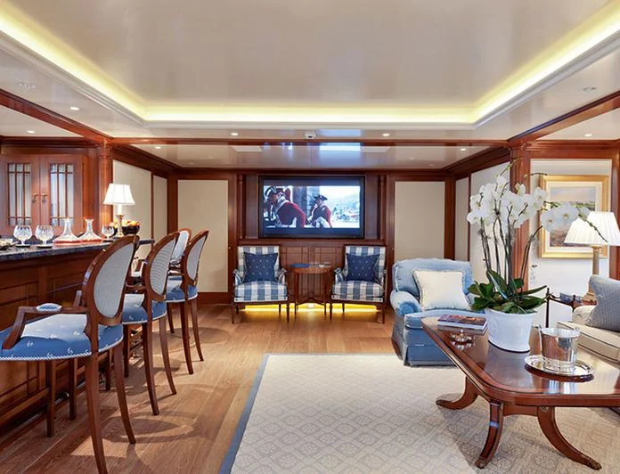 LADY KATHRYN V - photo 3, LADY KATHRYN V yacht charter