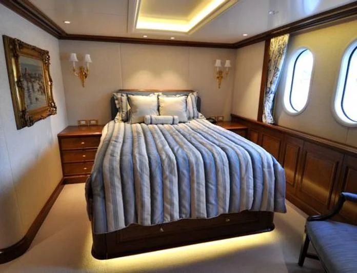 LADY KATHRYN V - photo 8, LADY KATHRYN V yacht charter