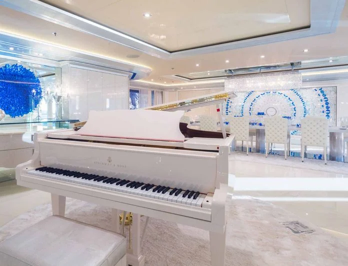LADY LARA - photo 5, LADY LARA yacht charter