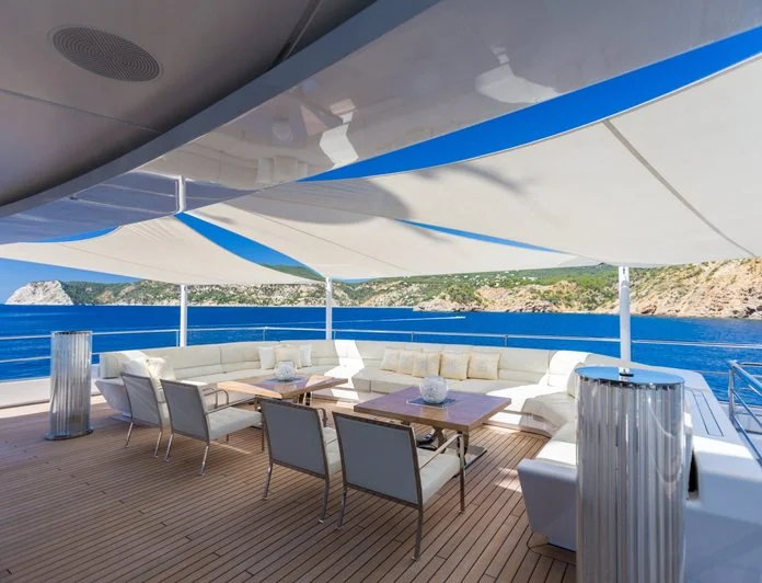 LADY LARA - photo 16, LADY LARA yacht charter