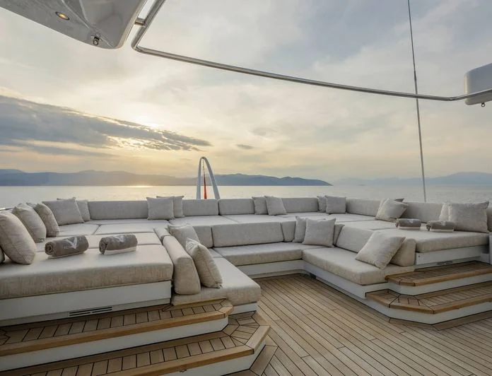LADY VERA - photo 19, LADY VERA yacht charter