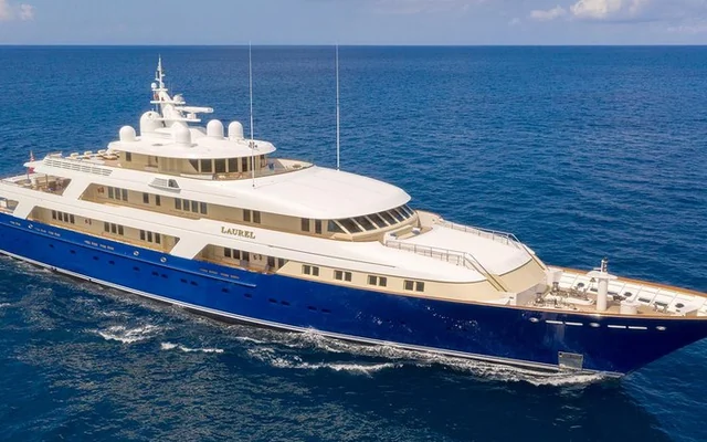 LAUREL - superyacht for week charter