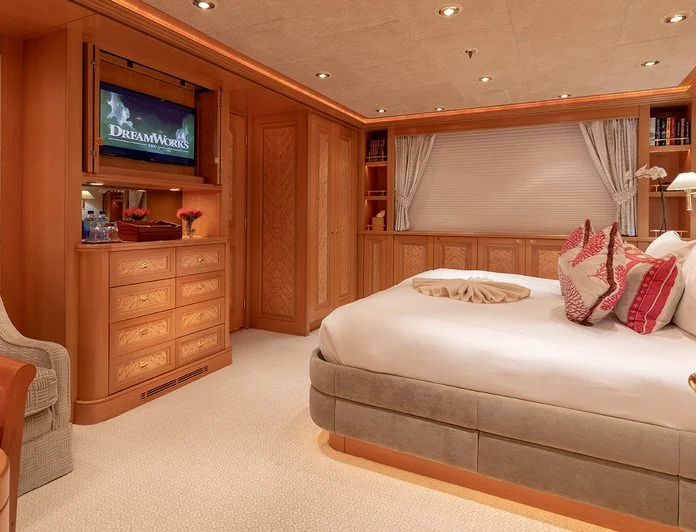 LAUREL - photo 5, LAUREL yacht charter