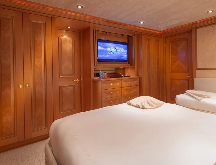 LAUREL - photo 6, LAUREL yacht charter