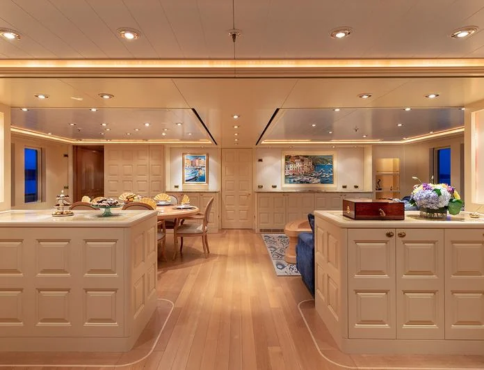 LAUREL - photo 9, LAUREL yacht charter