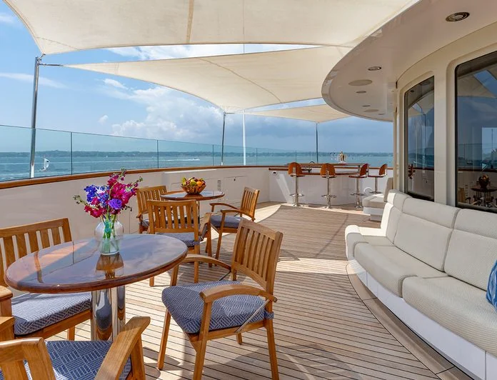 LAUREL - photo 11, LAUREL yacht charter