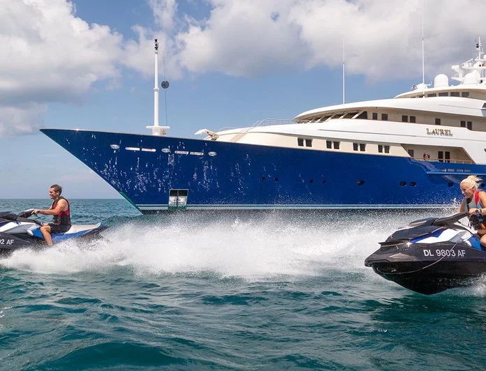 LAUREL - photo 18, LAUREL yacht charter