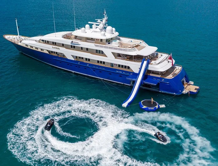LAUREL - photo 19, LAUREL yacht charter