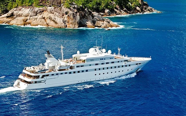 LAUREN L - superyacht for week charter