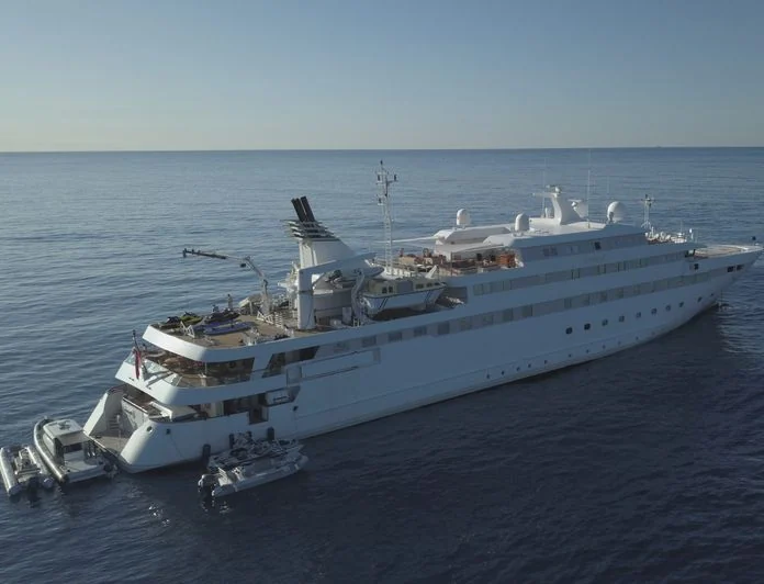 LAUREN L - photo 11, LAUREN L yacht charter