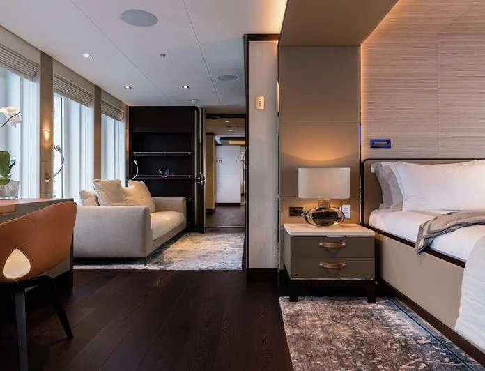 LAURENTIA - photo 5, LAURENTIA yacht charter