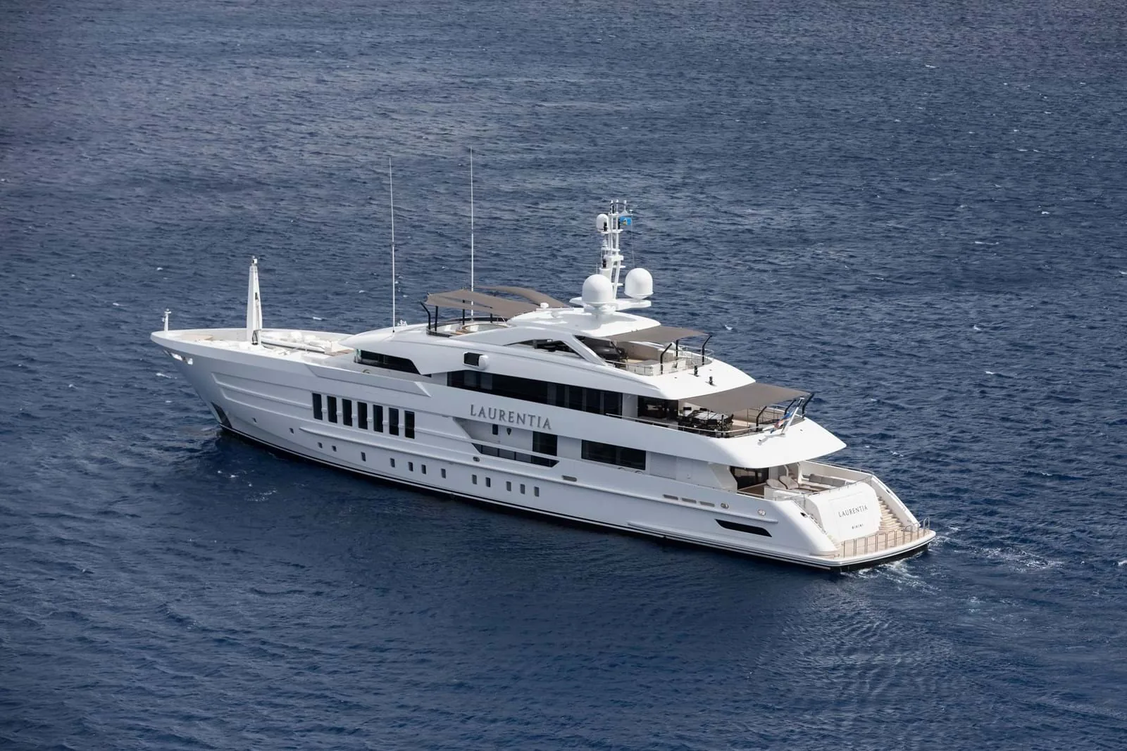 LAURENTIA - photo 6 yacht charter Cannes