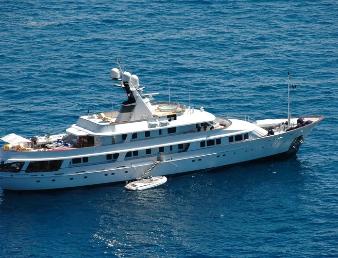 LEGEND - photo 1, LEGEND yacht charter