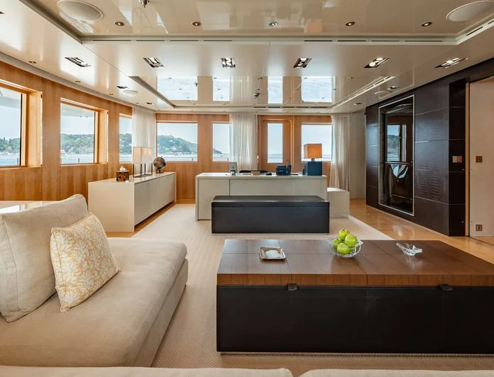 LOON - photo 13, LOON yacht charter