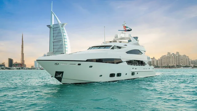 Lucien - yacht charter Cannes