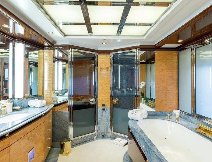 LUCKY LADY - photo 6, LUCKY LADY yacht charter