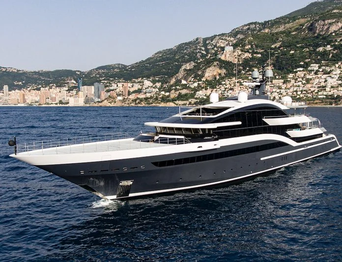 LUNA - photo 1, LUNA yacht charter