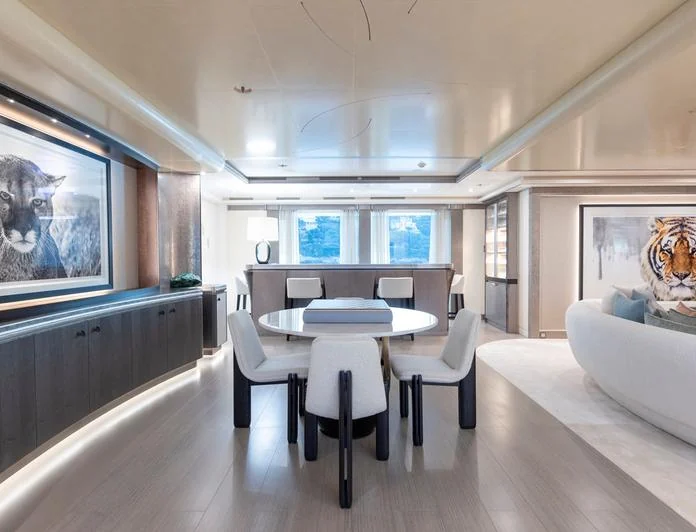 LUNA - photo 4, LUNA yacht charter