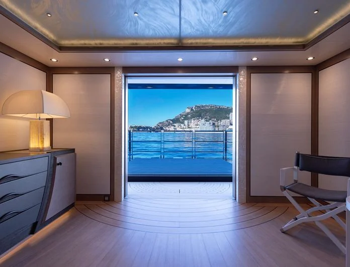 LUNA - photo 14, LUNA yacht charter