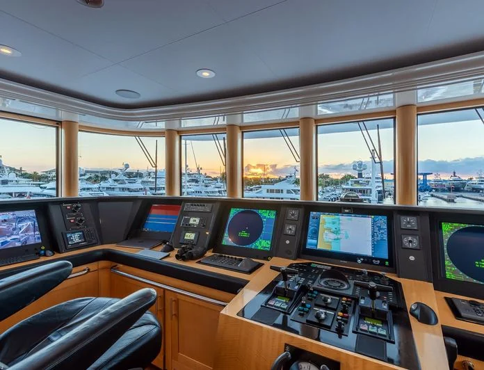 LUNARIS - photo 14, LUNARIS yacht charter