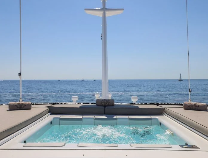 MAGNA GRECIA - photo 5, MAGNA GRECIA yacht charter