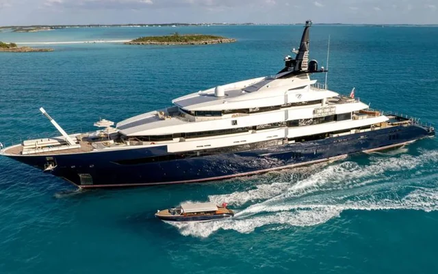MAN OF STEEL - superyacht for week charter