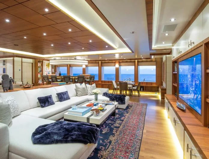 MAN OF STEEL - photo 2, MAN OF STEEL yacht charter