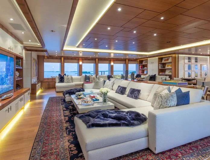 MAN OF STEEL - photo 3, MAN OF STEEL yacht charter