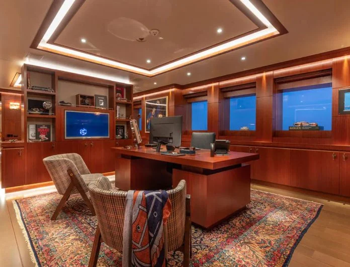 MAN OF STEEL - photo 7, MAN OF STEEL yacht charter