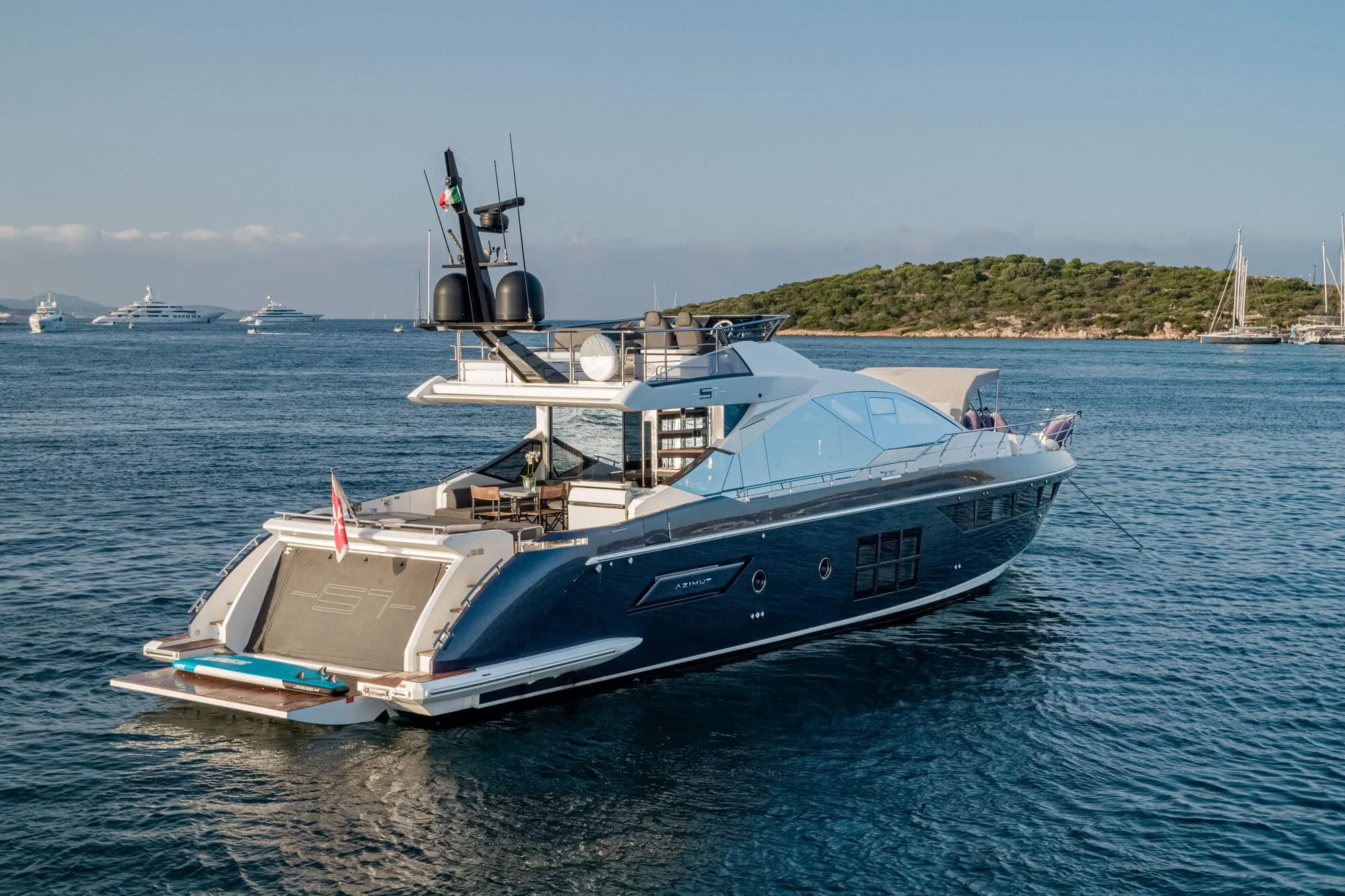 MANARA I - photo 3 yacht charter Cannes