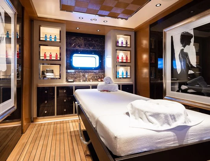 MAR - photo 6, MAR yacht charter