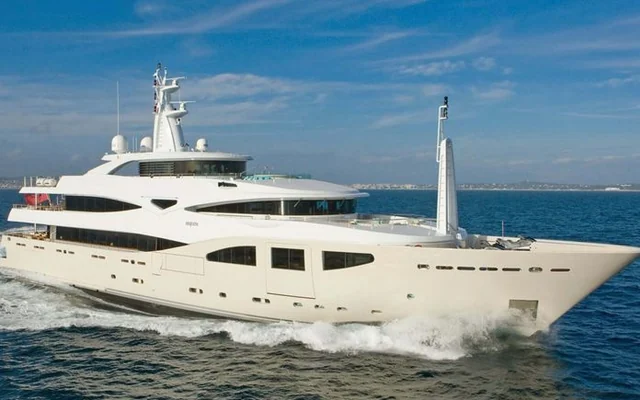 MARAYA - superyacht for week charter