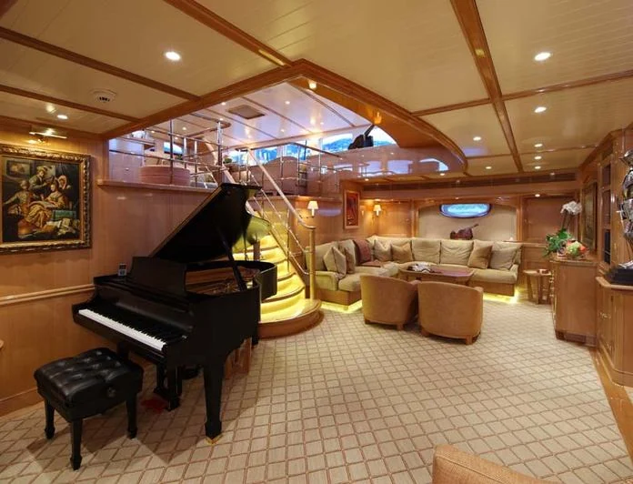 MARIE - photo 5, MARIE yacht charter
