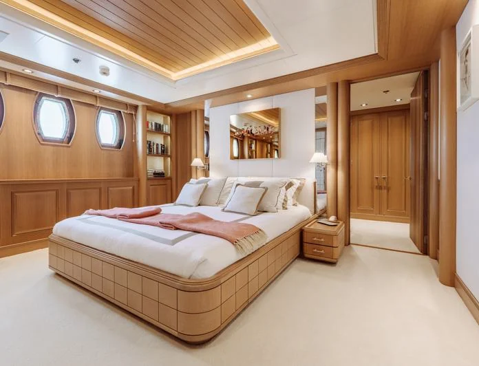 MARLA - photo 4, MARLA yacht charter