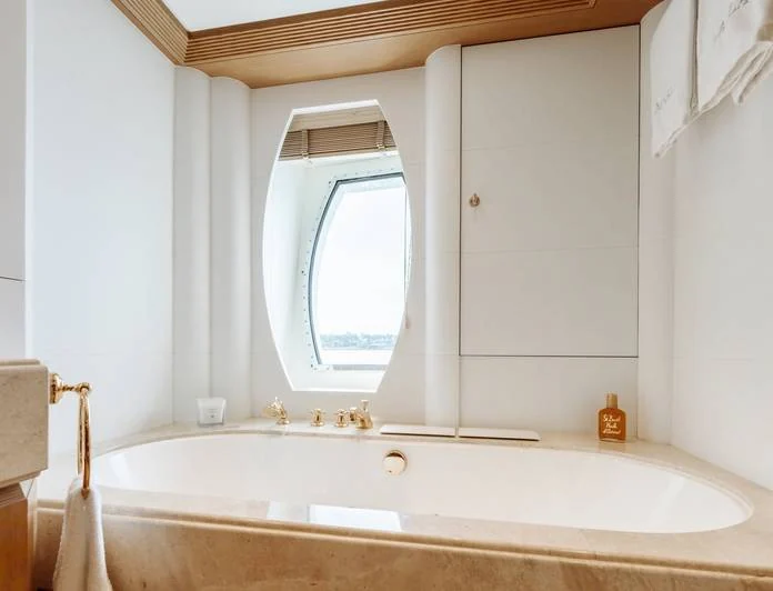 MARLA - photo 12, MARLA yacht charter