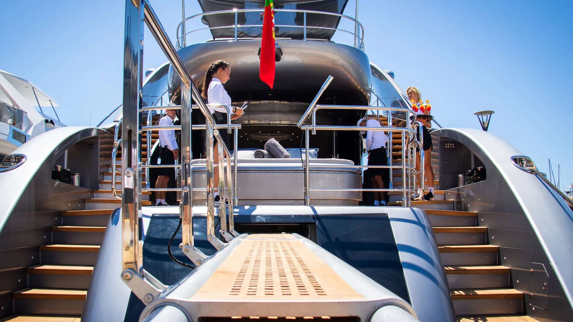 Matsu - photo 11 yacht charter Cannes
