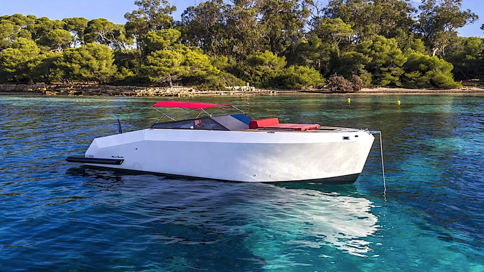 Mazu 38 OPEN - photo 2 yacht charter Cannes