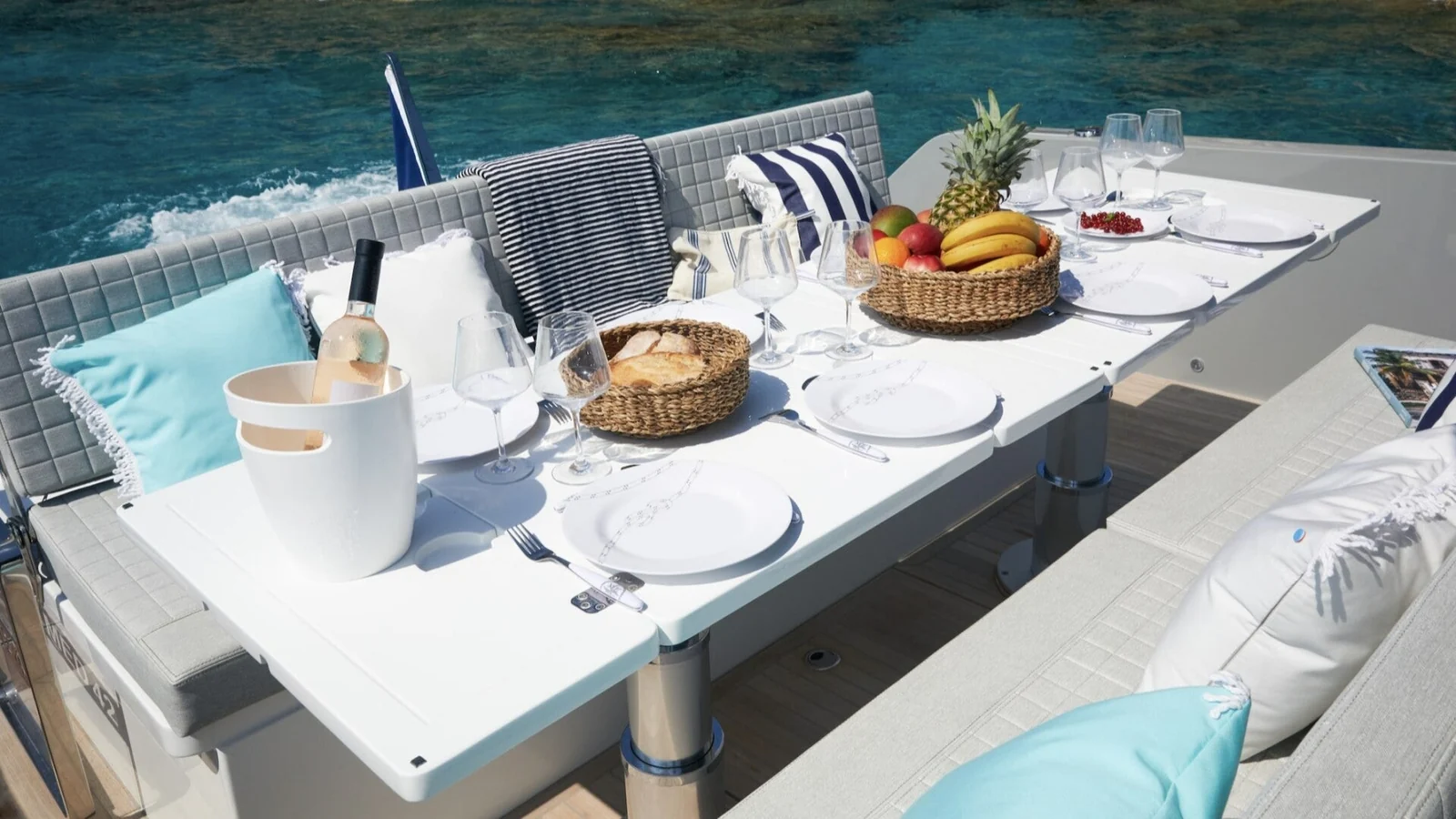 Tecnomar Yachts MED 42 - photo 10 yacht charter Cannes