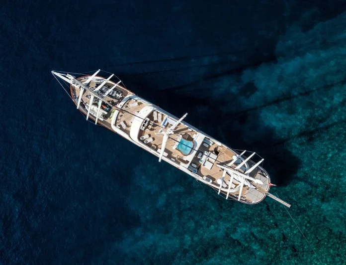 MEIRA - photo 12, MEIRA yacht charter