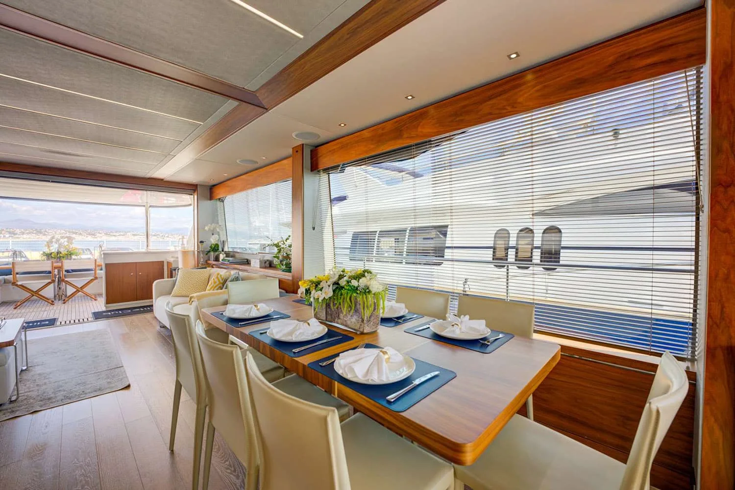 MIKEL ANGELO - photo 3 yacht charter Cannes