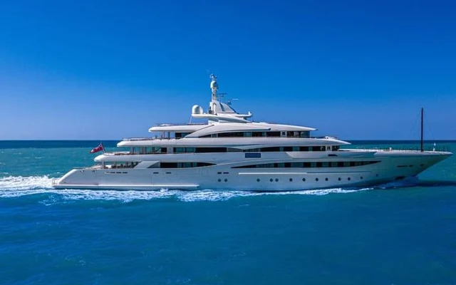 MIMTEE - superyacht for week charter