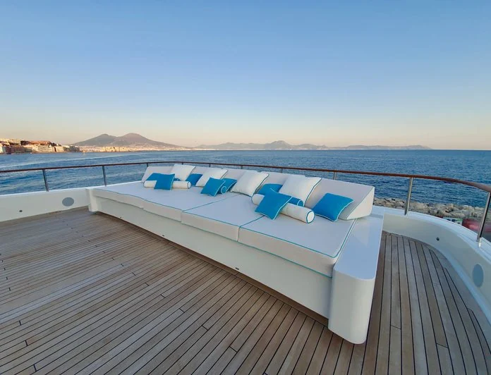 MIMTEE - photo 14, MIMTEE yacht charter