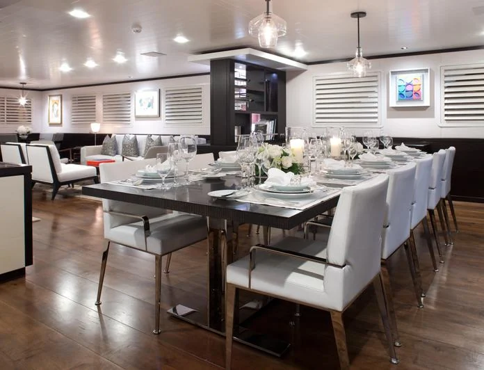 MIRAGE - photo 3, MIRAGE yacht charter