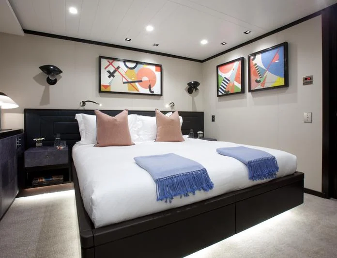 MIRAGE - photo 5, MIRAGE yacht charter